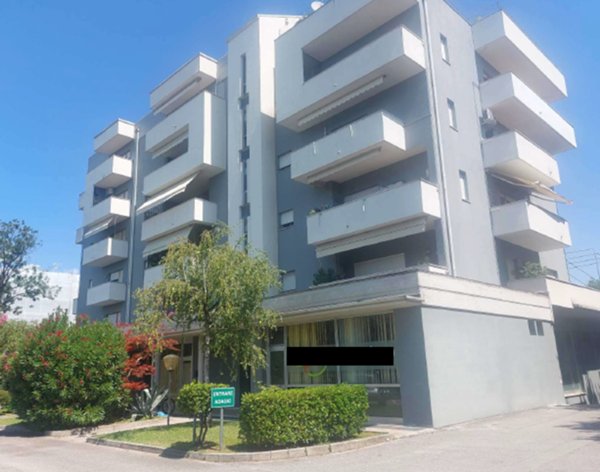 ufficio in vendita a Pordenone