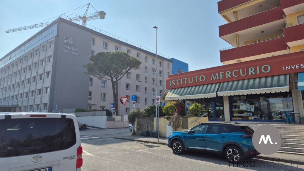 negozio in vendita a Pordenone