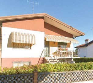 casa indipendente in vendita a Pordenone