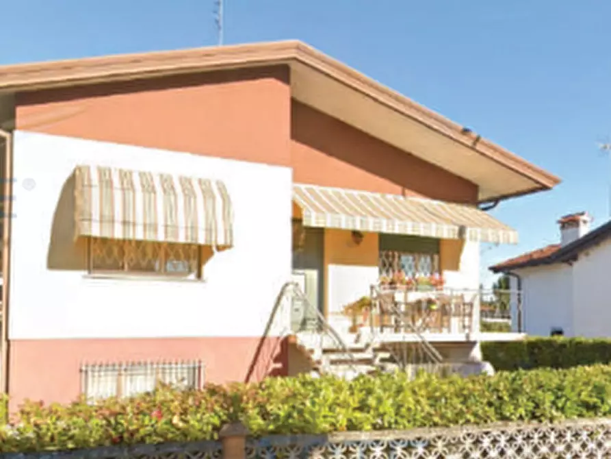 casa indipendente in vendita a Pordenone