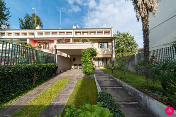 casa indipendente in vendita a Pordenone