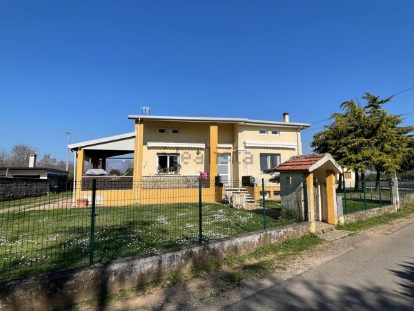 casa indipendente in vendita a Pordenone