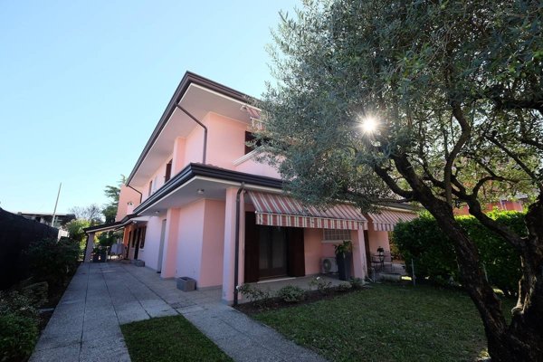 casa indipendente in vendita a Pordenone