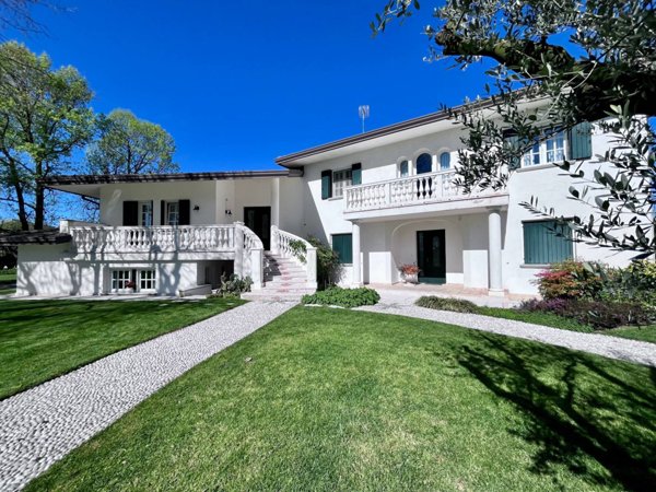 casa indipendente in vendita a Pordenone in zona Torre