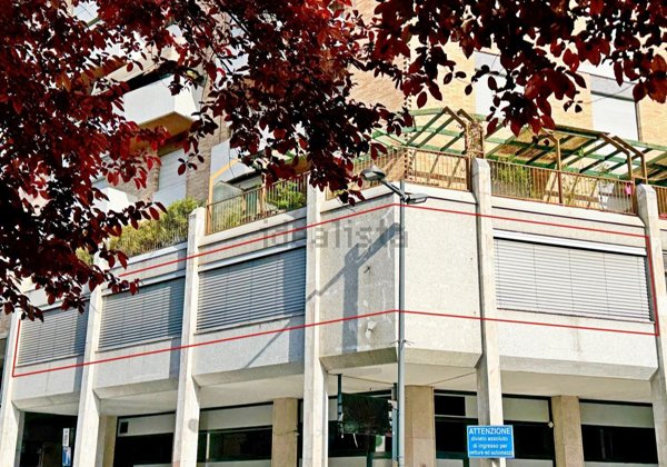 ufficio in vendita a Pordenone