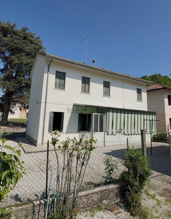 casa indipendente in vendita a Pordenone in zona San Gregorio