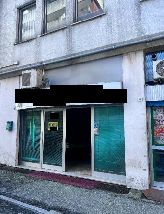 negozio in vendita a Pordenone