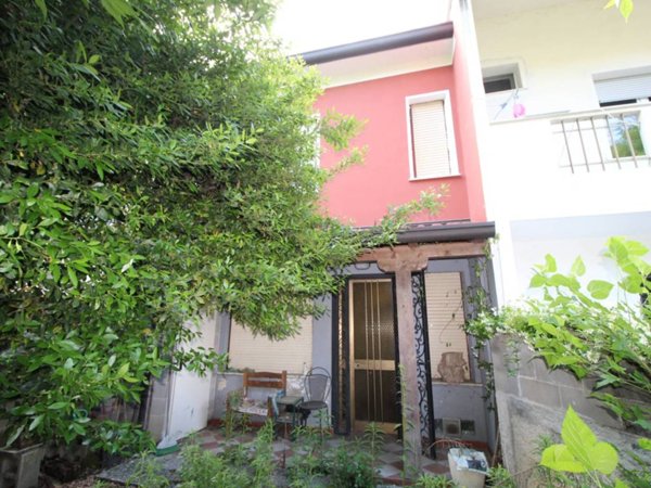 casa indipendente in vendita a Pordenone