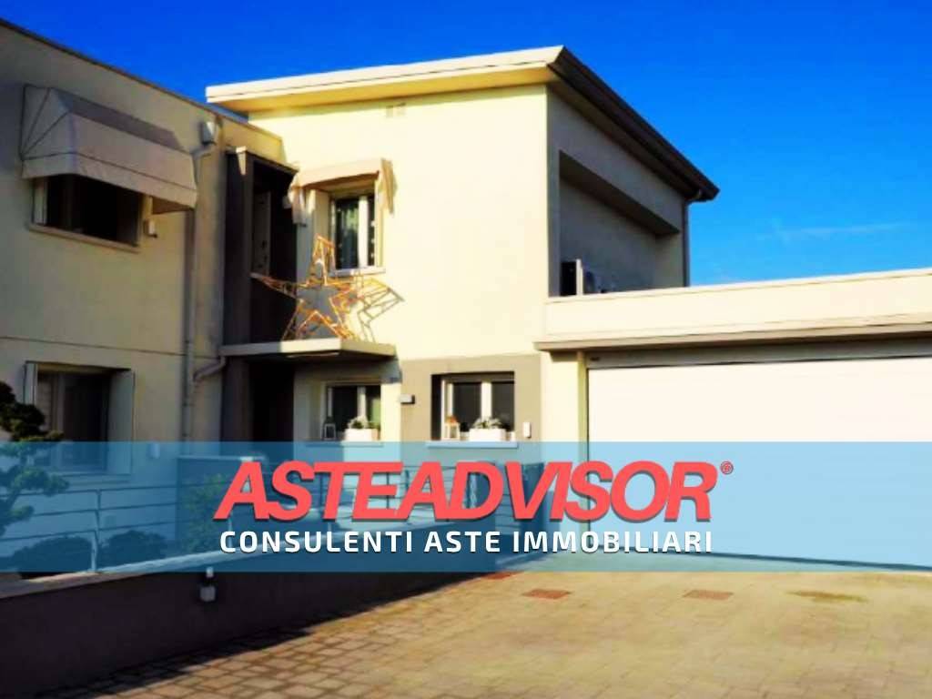 casa indipendente in vendita a Pordenone