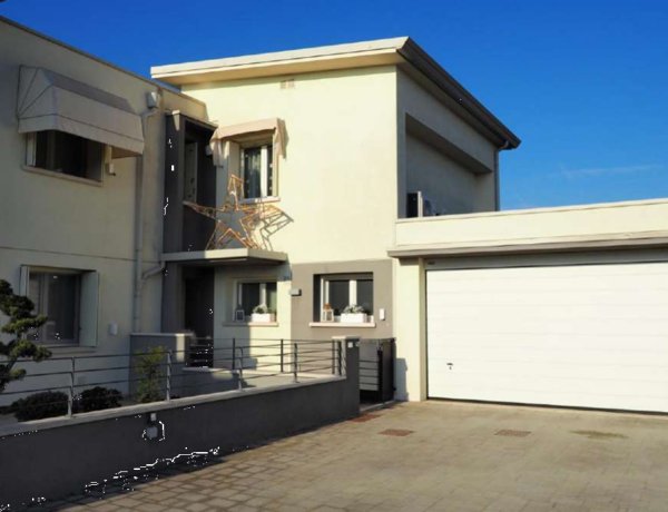 casa indipendente in vendita a Pordenone