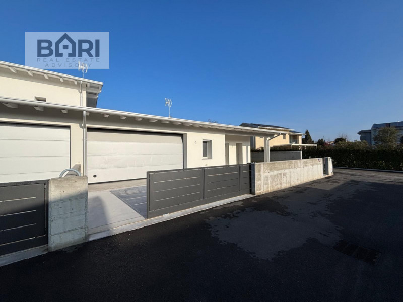 casa indipendente in vendita a Pordenone in zona Torre