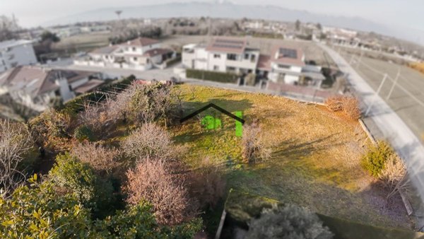 casa indipendente in vendita a Pordenone