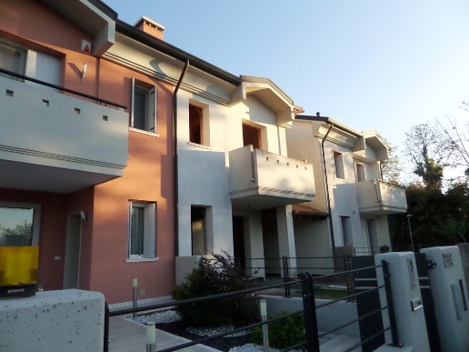 casa indipendente in vendita a Pordenone in zona San Gregorio