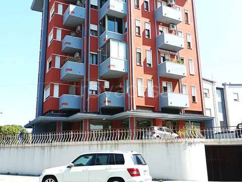 appartamento in vendita a Pordenone in zona Rorai Grande