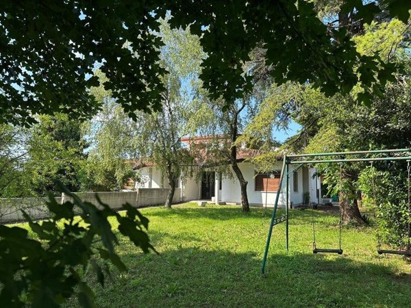 casa indipendente in vendita a Pordenone in zona Rorai Grande