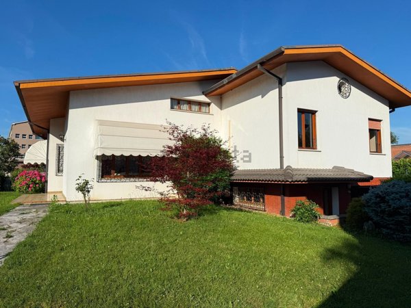 casa indipendente in vendita a Pordenone in zona Torre