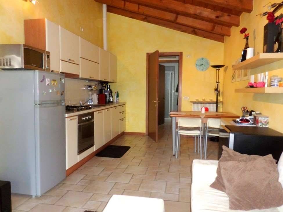 casa indipendente in vendita a Pordenone in zona Rorai Grande