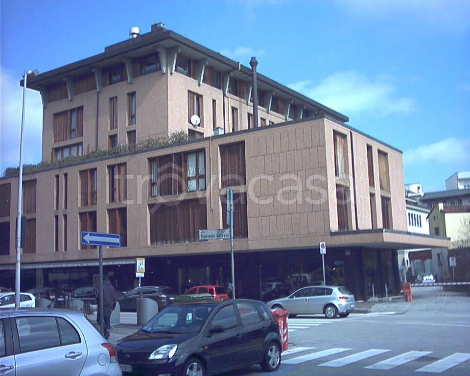 negozio in vendita a Pordenone