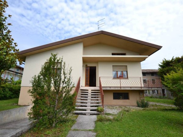casa indipendente in vendita a Pordenone in zona Rorai Grande