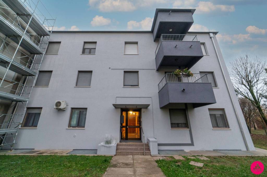 appartamento in vendita a Pordenone in zona Vallenoncello