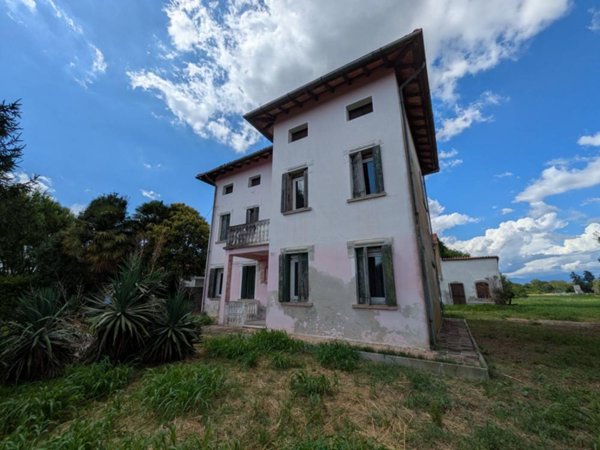 casa indipendente in vendita a Pordenone