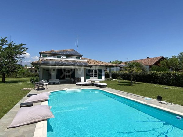 casa indipendente in vendita a Pordenone