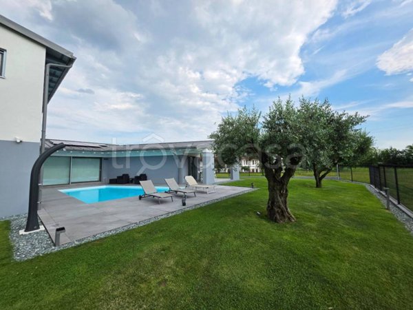 casa indipendente in vendita a Pordenone