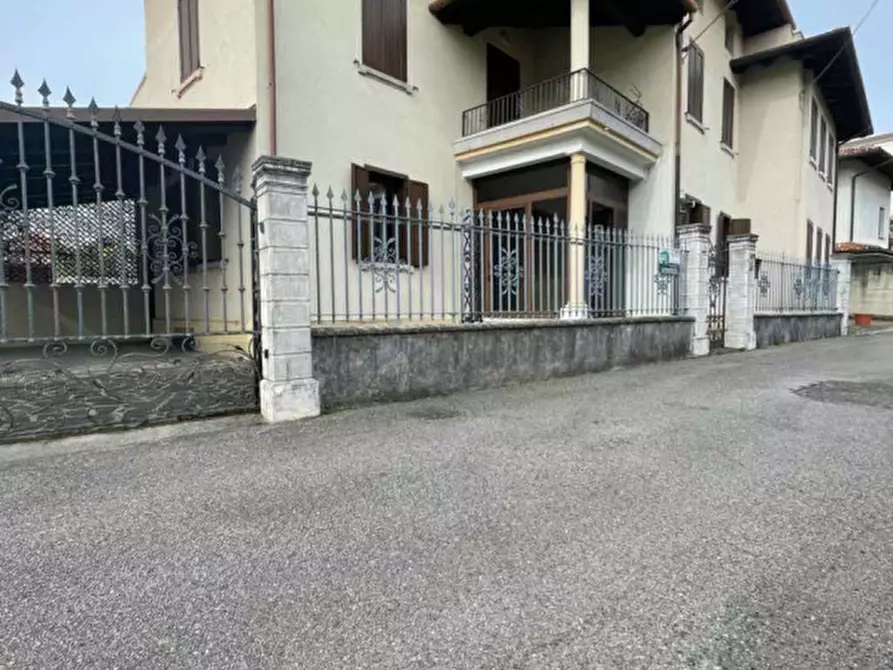 casa indipendente in vendita a Pordenone