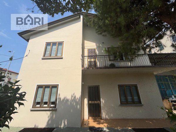 casa indipendente in vendita a Pordenone