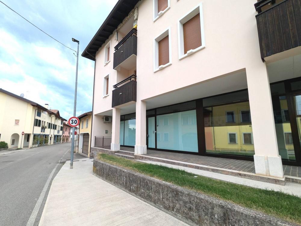 trivano in vendita a Pordenone