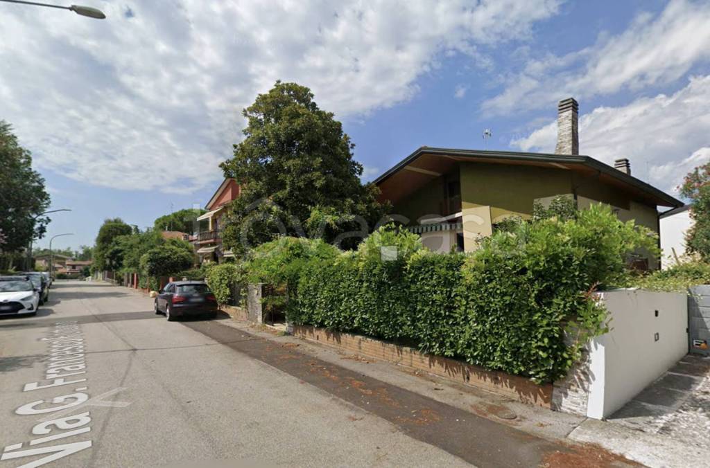 casa indipendente in vendita a Pordenone in zona Torre