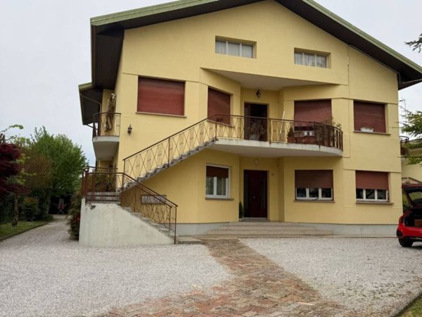 appartamento in vendita a Pordenone in zona Torre