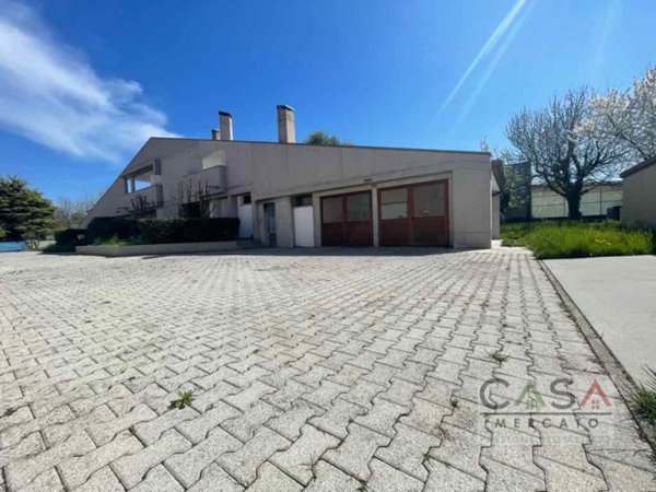 casa indipendente in vendita a Prata di Pordenone