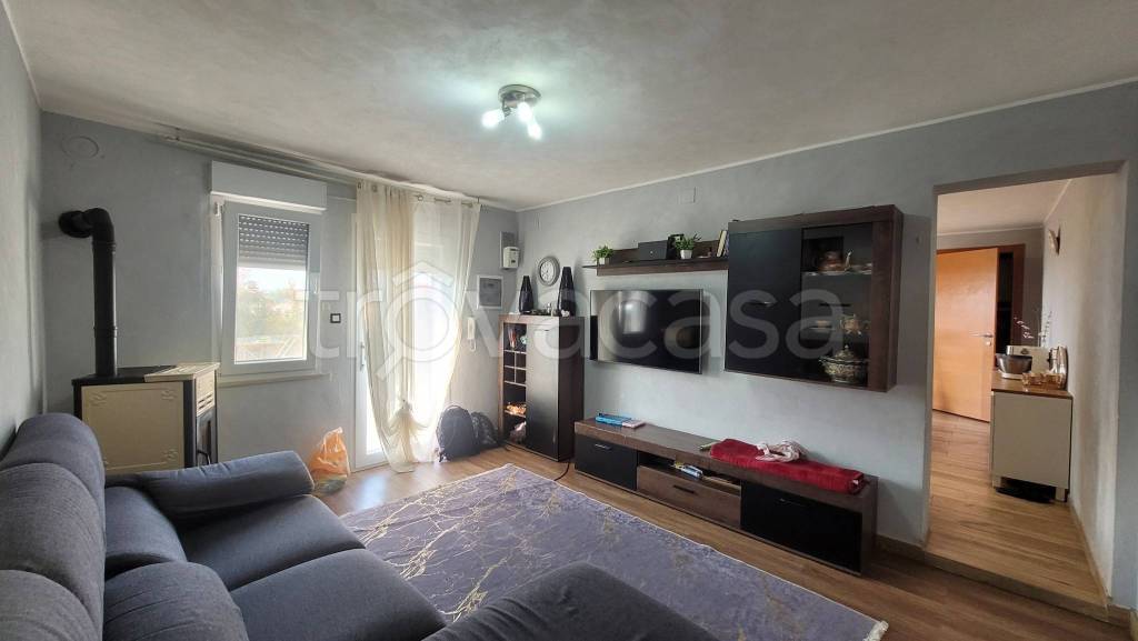 casa indipendente in vendita a Prata di Pordenone