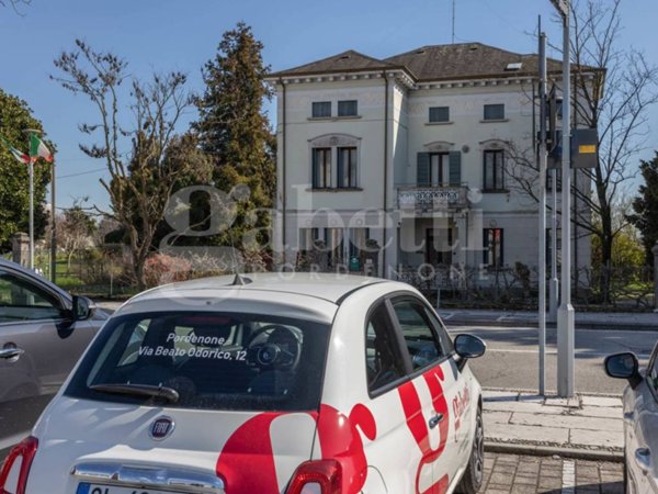 casa indipendente in vendita a Prata di Pordenone