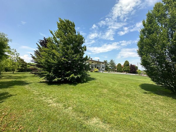 casa indipendente in vendita a Prata di Pordenone