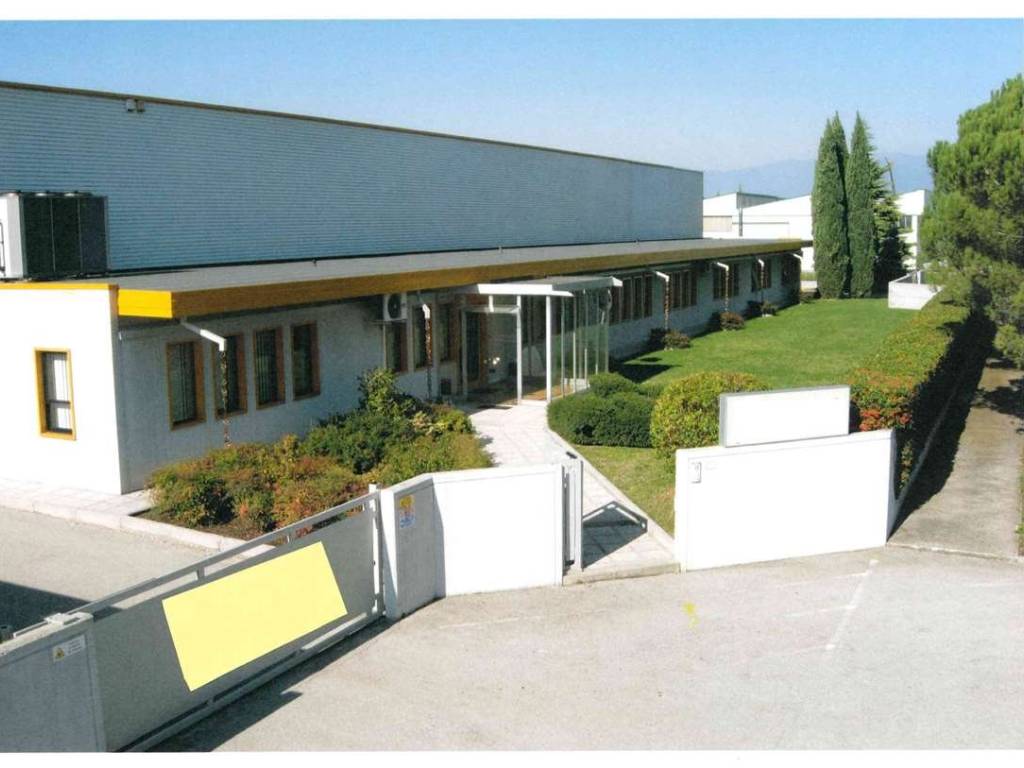 capannone in vendita a Prata di Pordenone