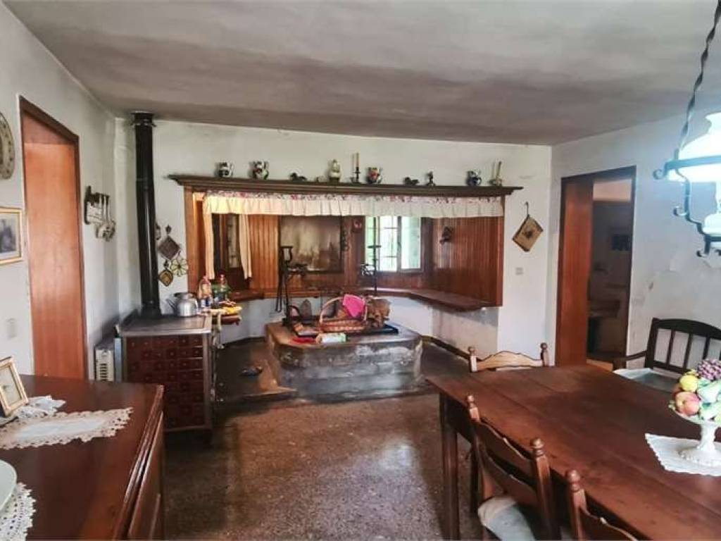 casa indipendente in vendita a Prata di Pordenone in zona Ghirano