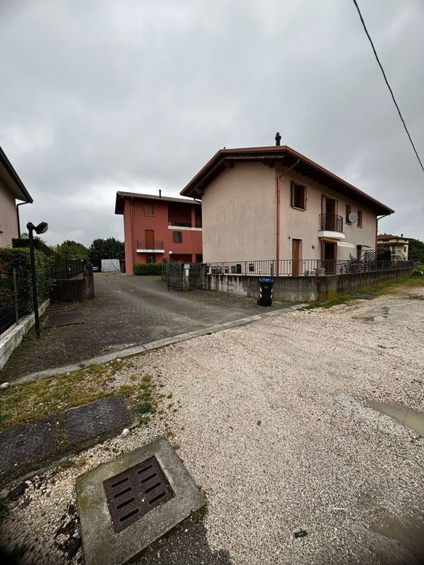appartamento in vendita a Prata di Pordenone