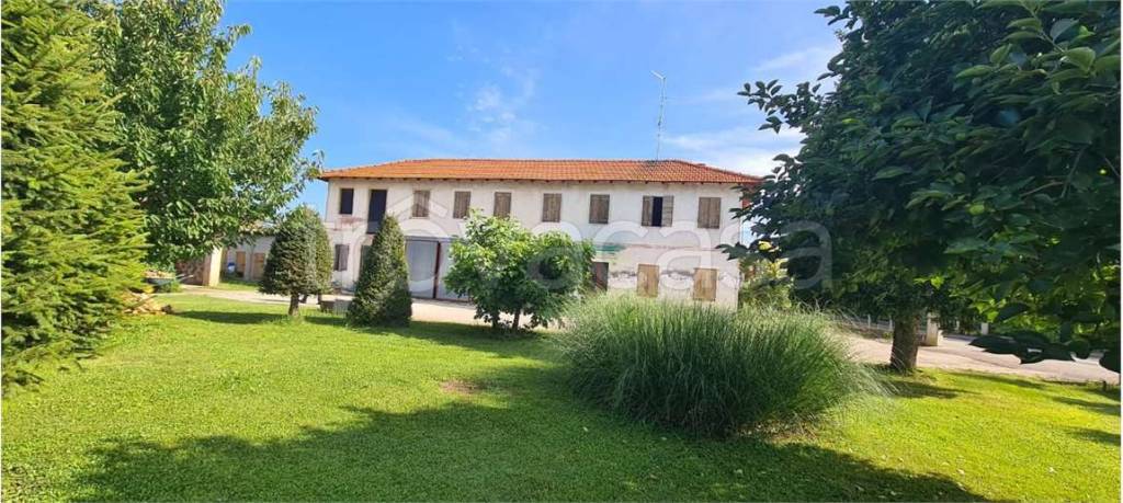 casa indipendente in vendita a Prata di Pordenone