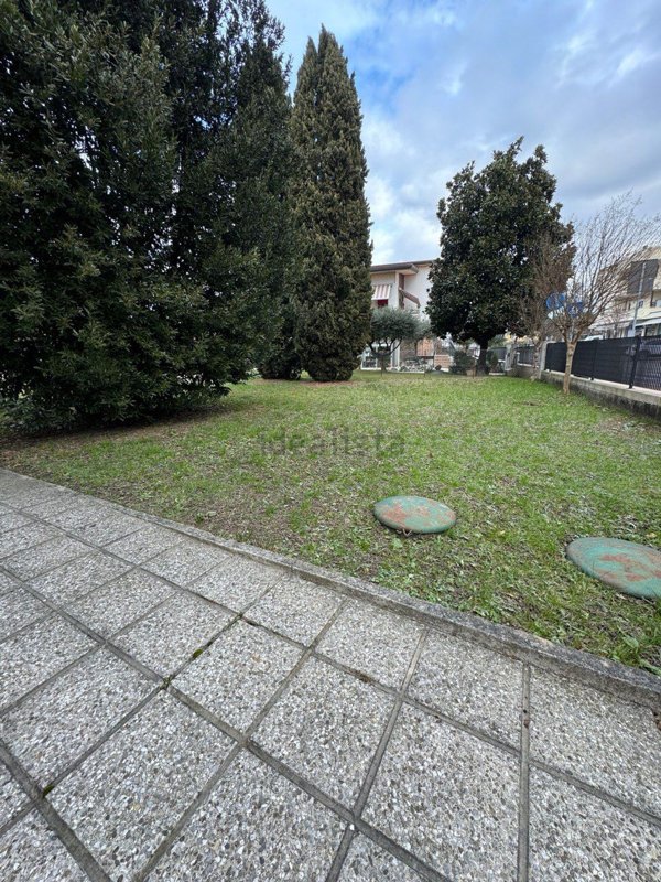 appartamento in vendita a Prata di Pordenone in zona Ghirano