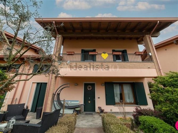 casa indipendente in vendita a Prata di Pordenone in zona Le Monde
