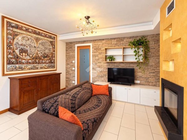 casa indipendente in vendita a Prata di Pordenone in zona Prata di Sopra
