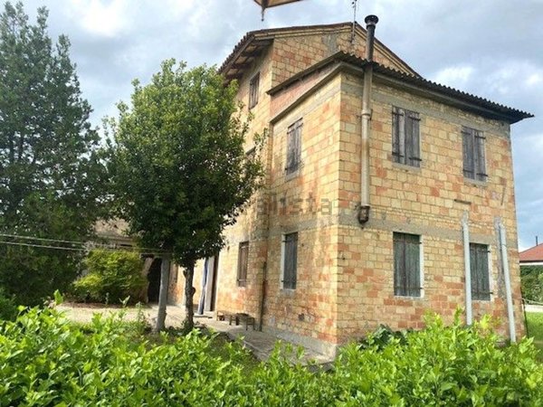 casa indipendente in vendita a Pravisdomini