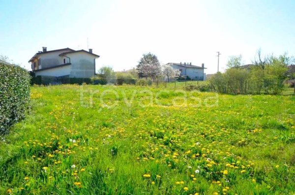 terreno agricolo in vendita a Pravisdomini in zona Barco