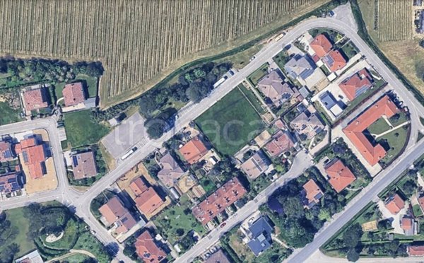 terreno agricolo in vendita a Pravisdomini in zona Frattina