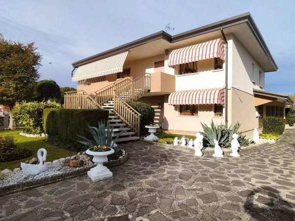 casa indipendente in vendita a Pravisdomini