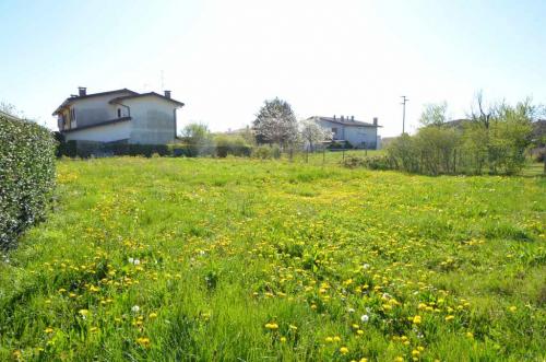 terreno edificabile in vendita a Pravisdomini in zona Barco