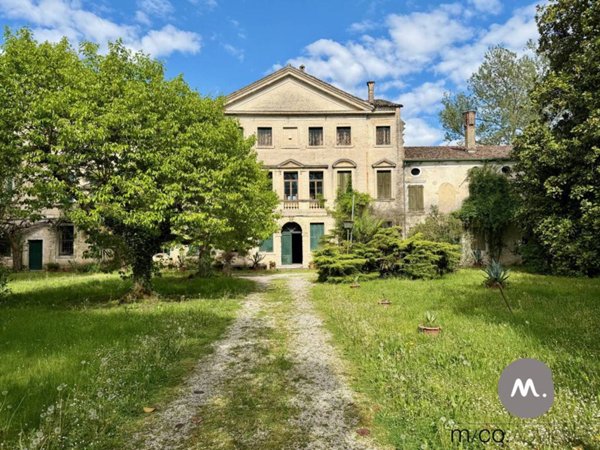casa indipendente in vendita a Pravisdomini in zona Panigai