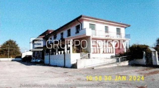 negozio in vendita a Roveredo in Piano